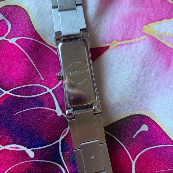 DKNY Jewelled Fashion watch - Picture 5 of 7